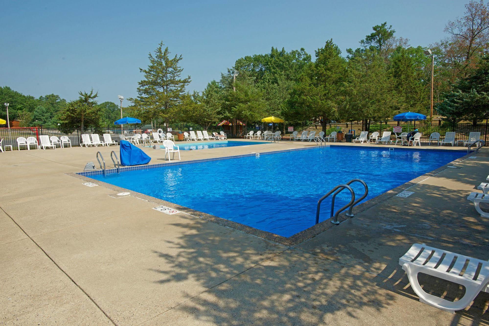 Arrowhead Resort Campground Plainville Exterior foto